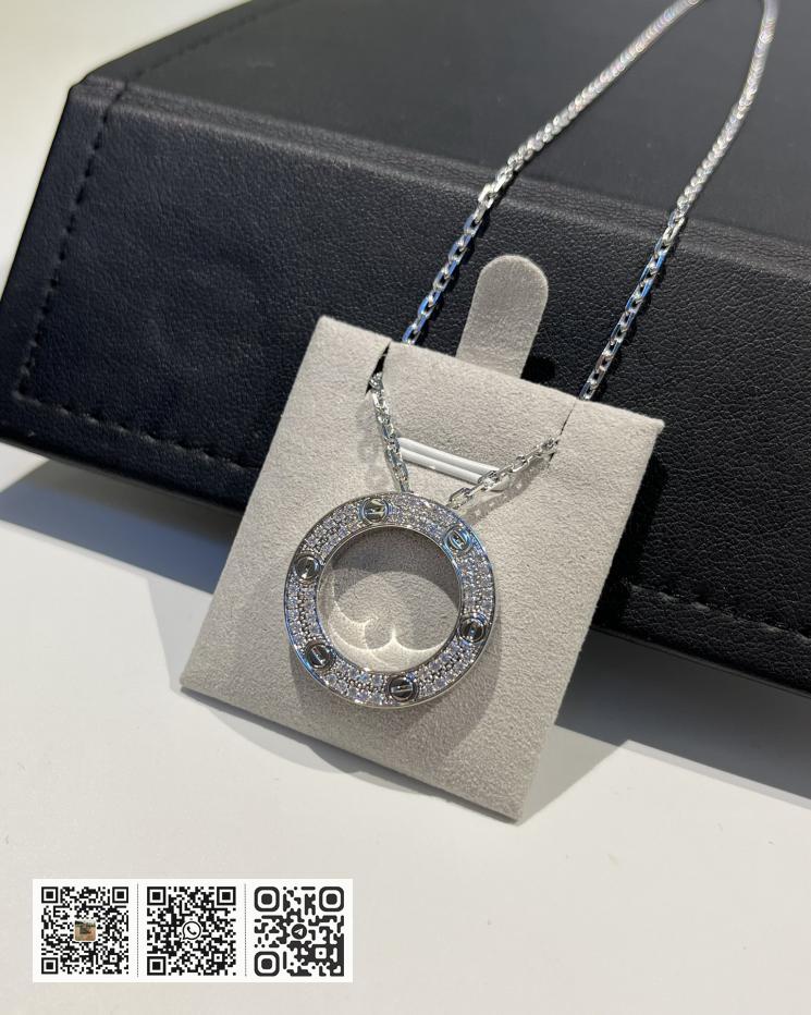 Cartier Love系列满天星大饼项链 - Image 7