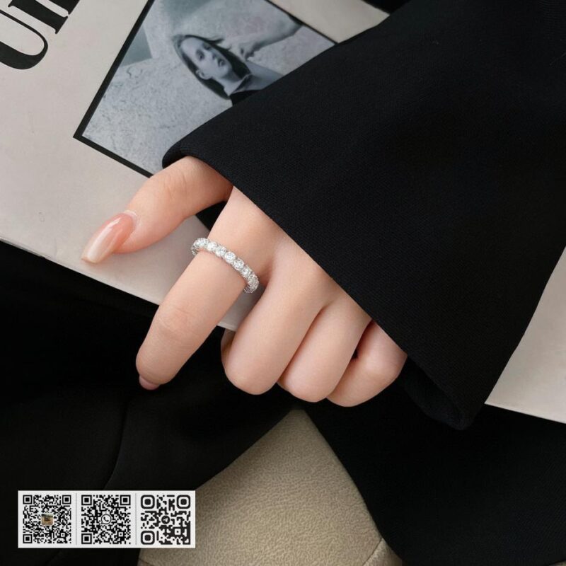 Cartier排钻戒指 - Image 8