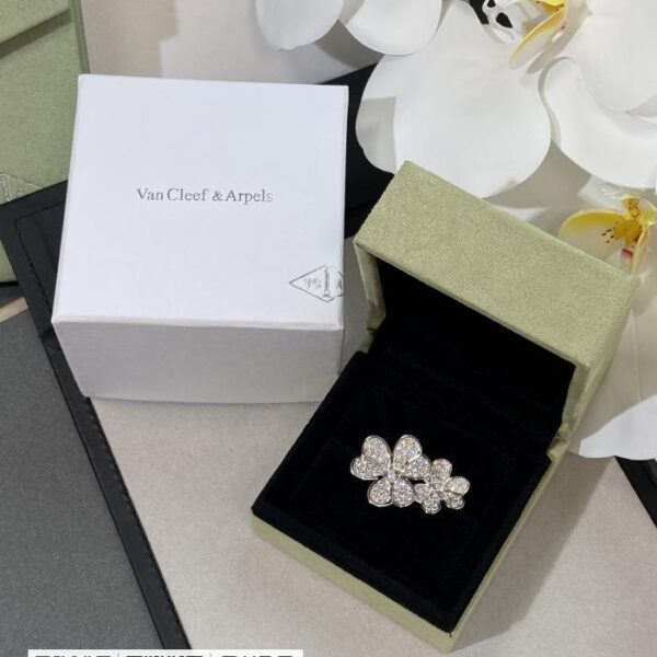 顶级版 Van Cleef &038; ArpelsVCA满钻三叶草frivole戒指