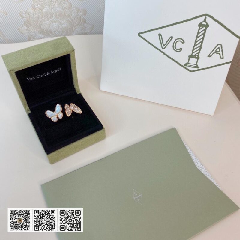 顶级版 Van Cleef &038; Arpels 双蝴蝶开口设计戒指