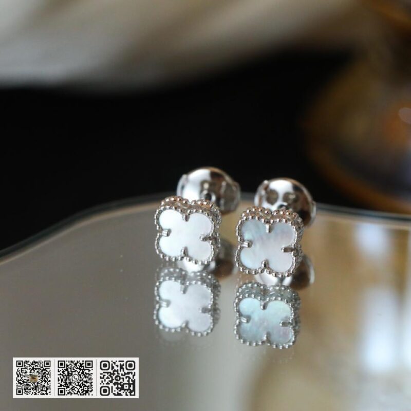 顶级版 Van Cleef &038; Arpels 四叶草mini耳钉 - Image 2