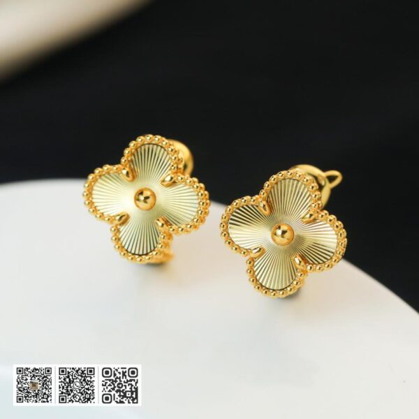 顶级版 Van Cleef &038; Arpels 四叶草 中号 耳钉