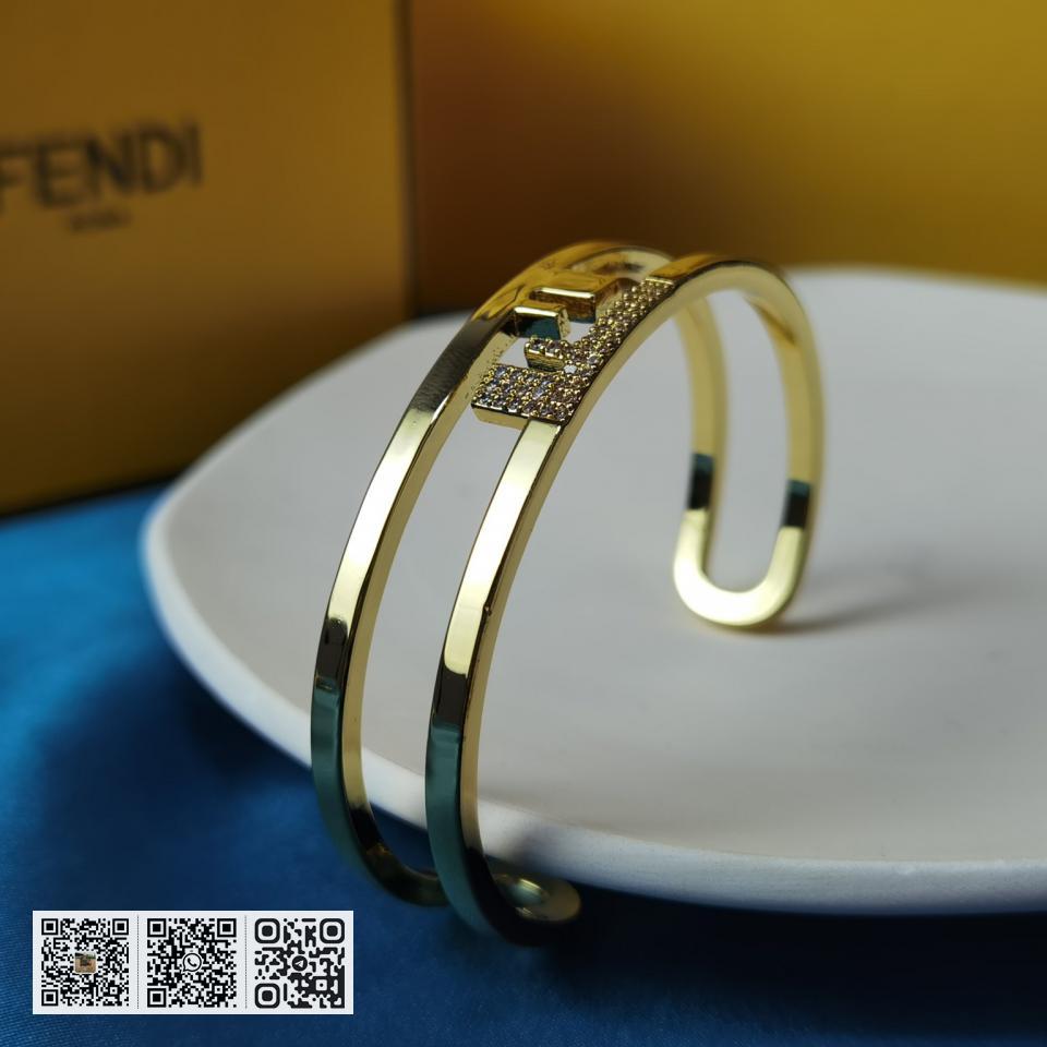 Fendi 手镯 - Image 8