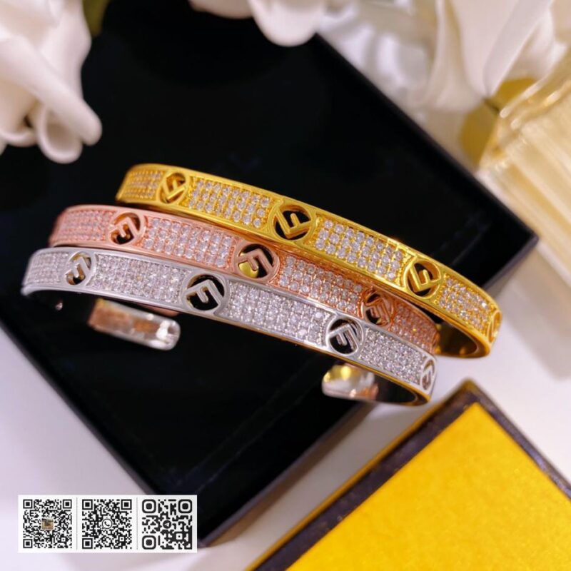 Fendi F字母满钻开口手镯 - Image 6