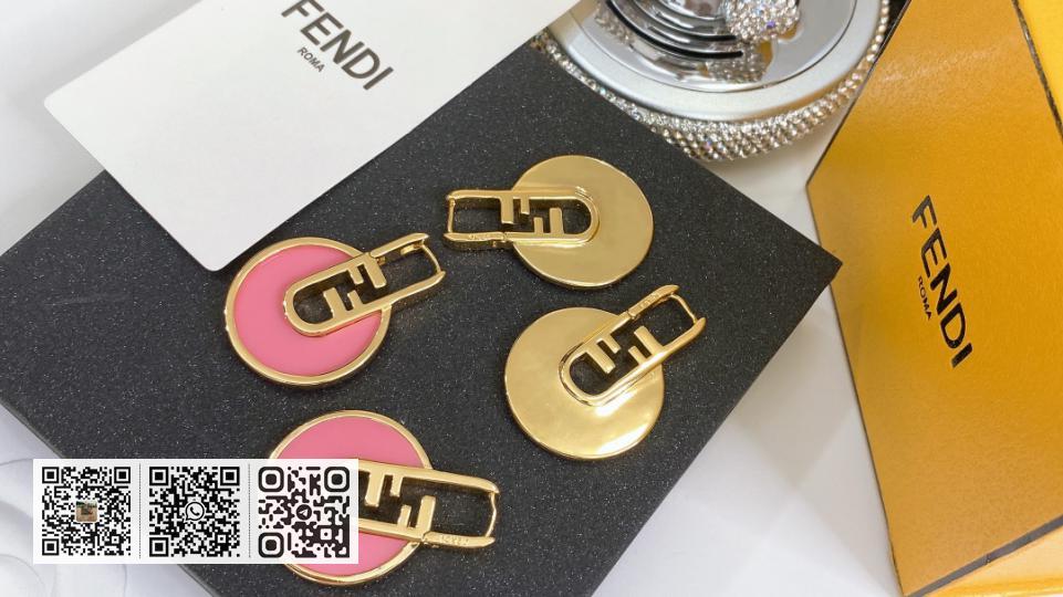 Fendi F字母耳环