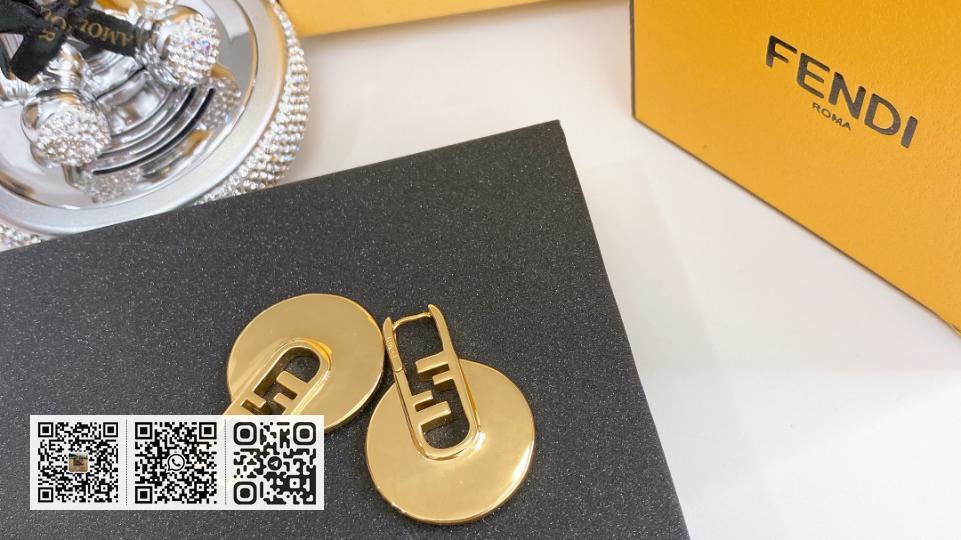 Fendi F字母耳环 - Image 5