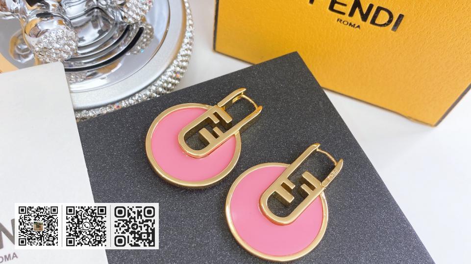 Fendi F字母耳环 - Image 6