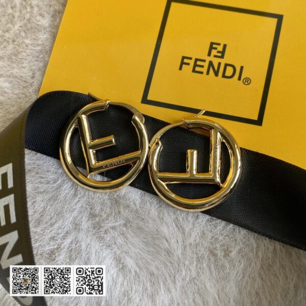 Fendi logo字母耳钉