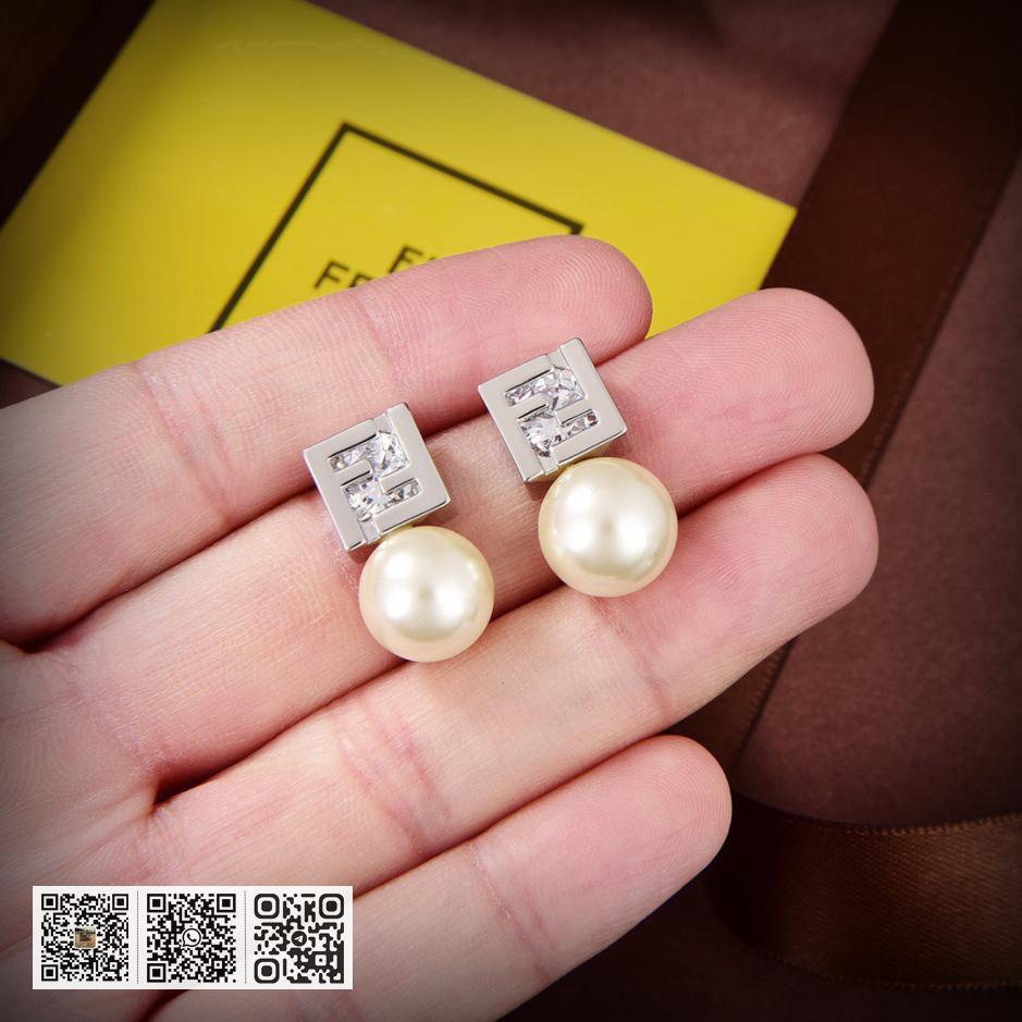 FENDI logo耳环 - Image 2