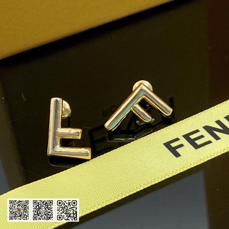 FENDI logo耳环 - Image 6