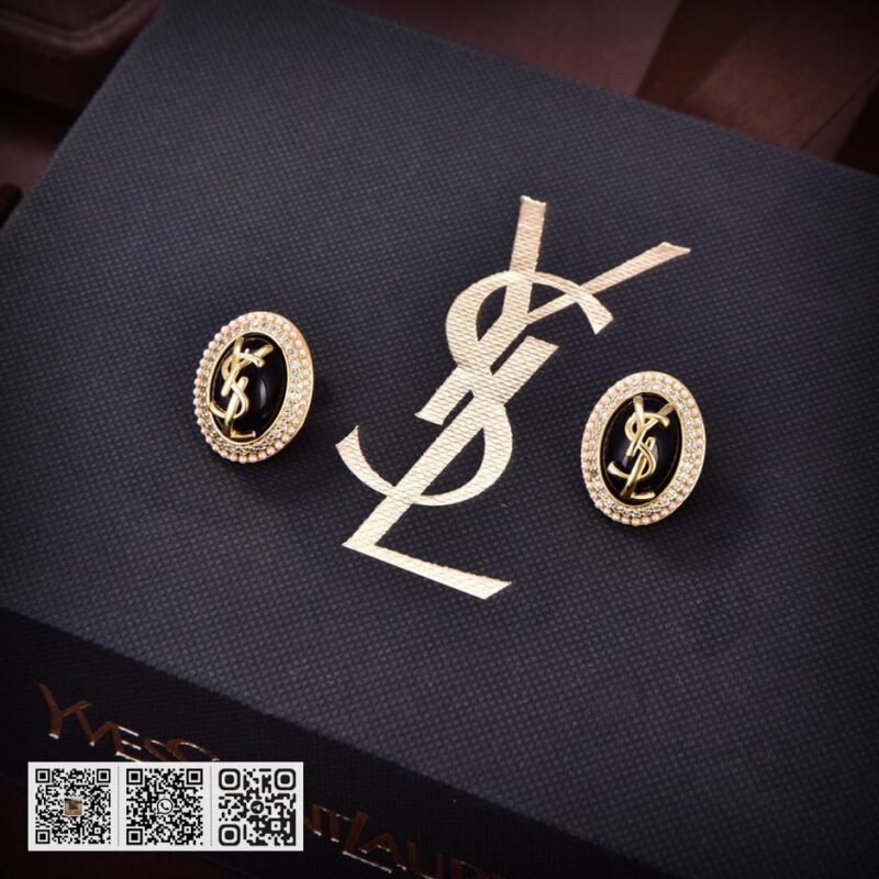 YSL 字母耳钉 - Image 3