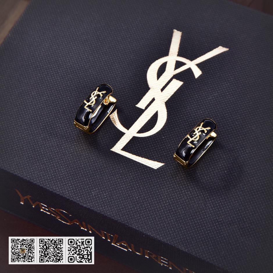 YSL 字母耳钉