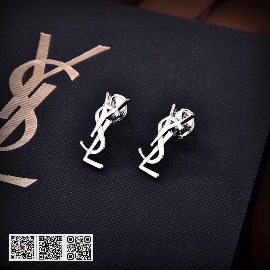YSL 字母耳钉 - Image 3