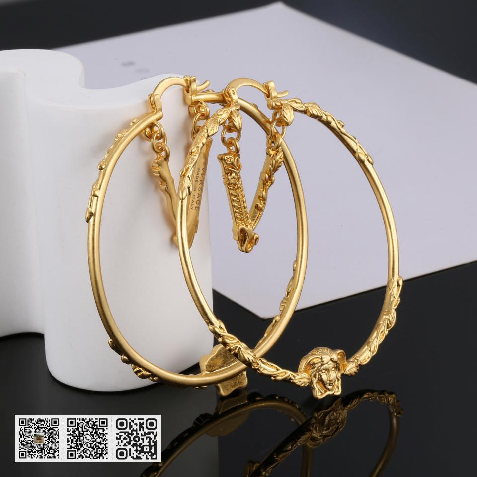 Versace人面浮雕耳环 - Image 4