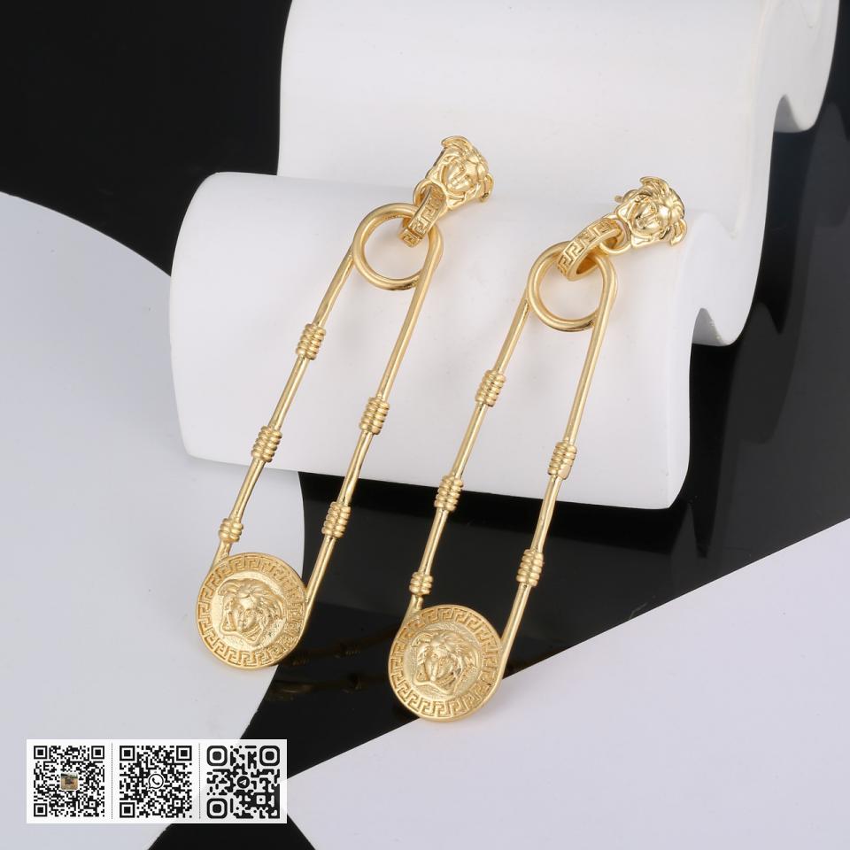 Versace大别针耳环