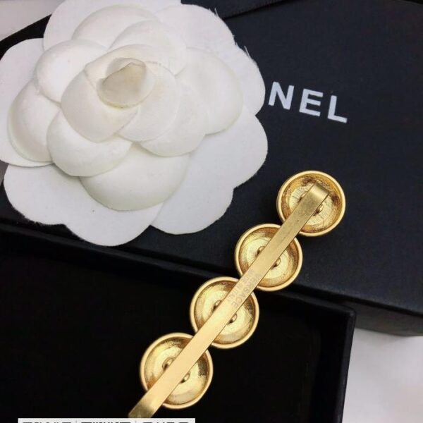 Versace美人头耳环