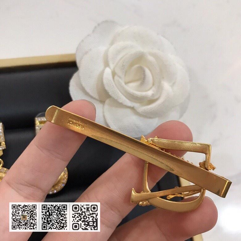 Versace美人头耳环 - Image 3