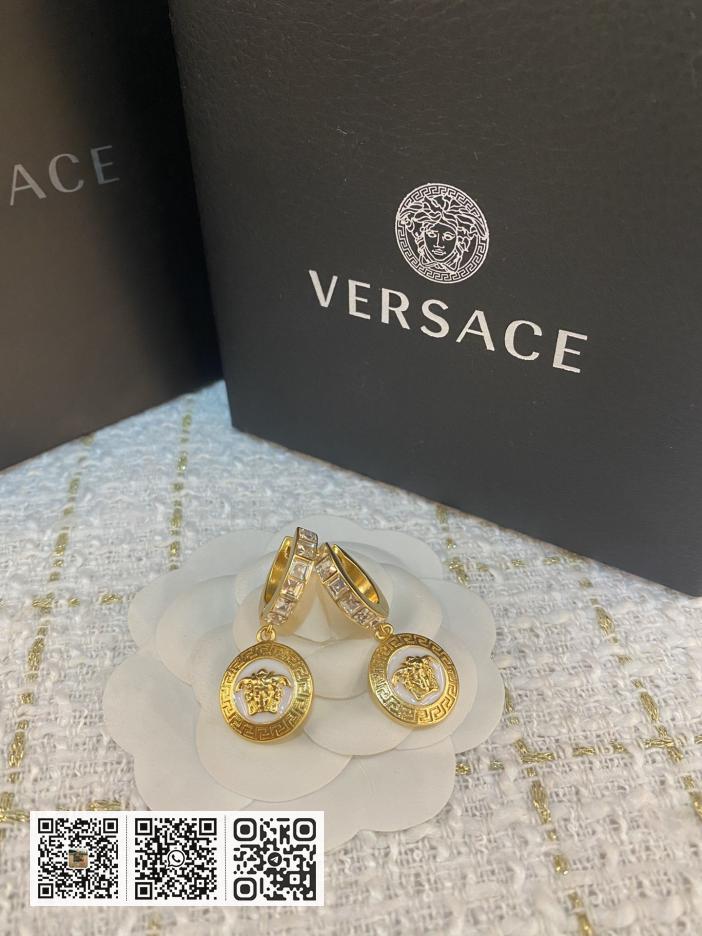 Versace最新耳环 - Image 3