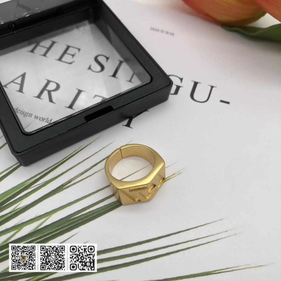 Versace戒指 - Image 6