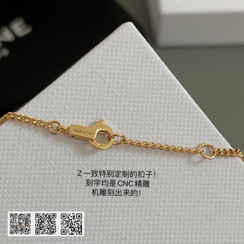 Celine水钻字母限定版项链 - Image 4