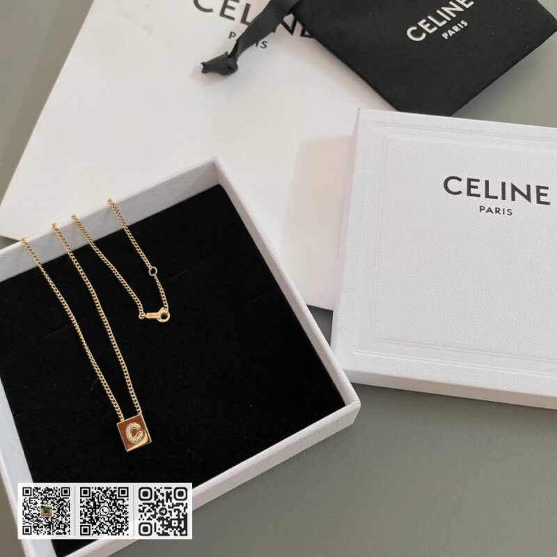 Celine水钻字母限定版项链 - Image 9