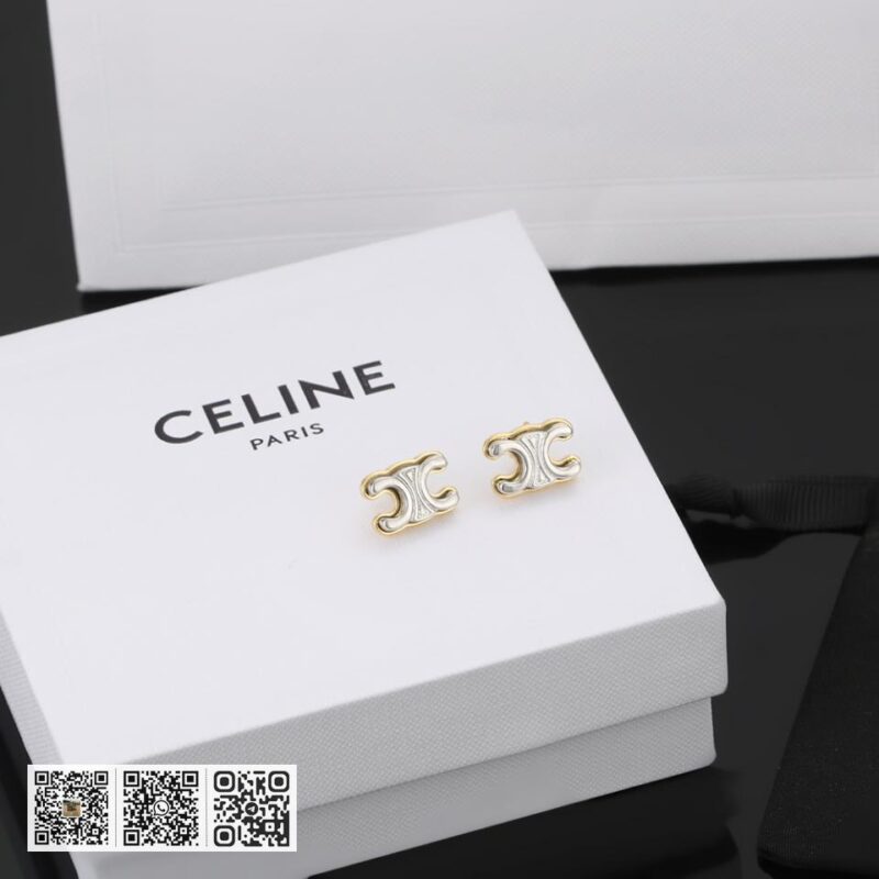 Celine 全新凯璇门耳环