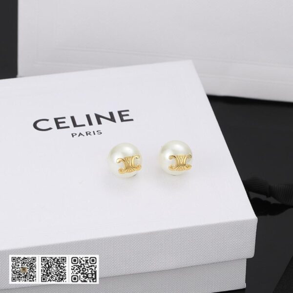 Celine 全新凯璇门珍珠耳环