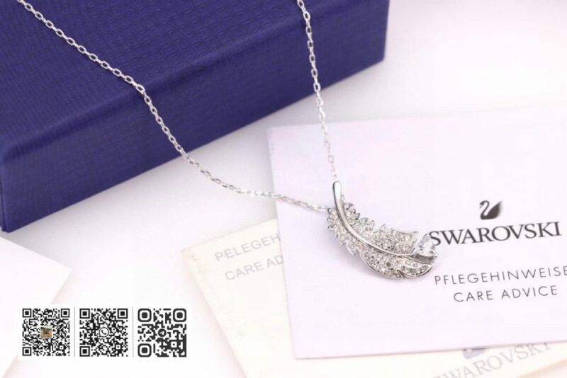 Swarovski 锁骨项链 - Image 8