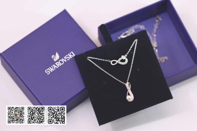 Swarovski 幸运8字锁骨项链 - Image 6