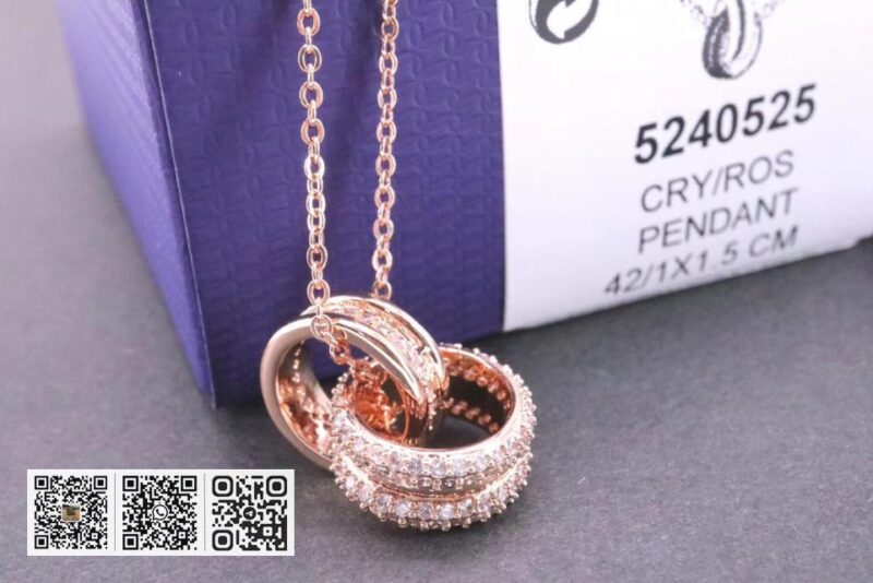 Swarovski 锁骨项链 - Image 4