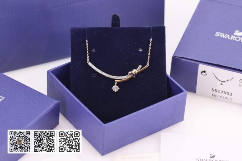 Swarovski 锁骨项链