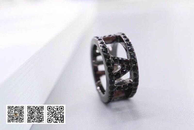 Swarovski 男女项链 - Image 8