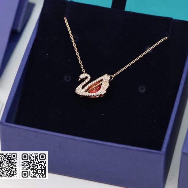 swarovski 锁骨项链