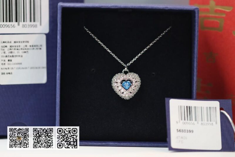 swarovski 锁骨项链