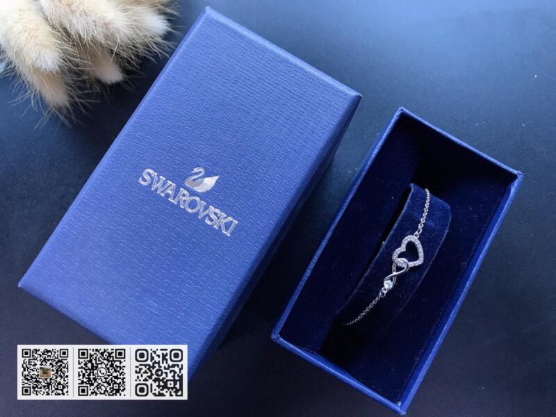 Swarovski 镀白金手链