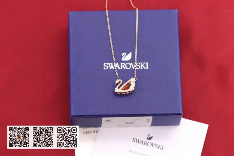 Swarovski 锁骨项链 - Image 4