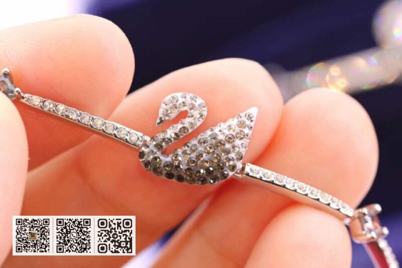 swarovski 天鹅手链 - Image 3