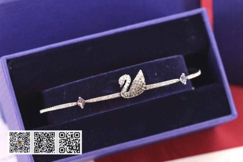 swarovski 天鹅手链 - Image 5