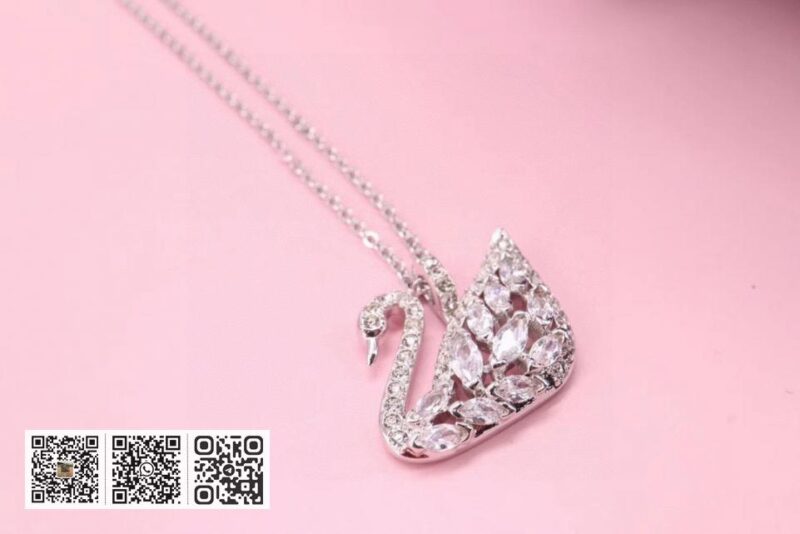 Swarovski 天鹅锁骨项链 - Image 4