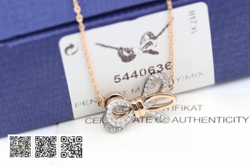 Swarovski 蝴蝶结项链 - Image 3