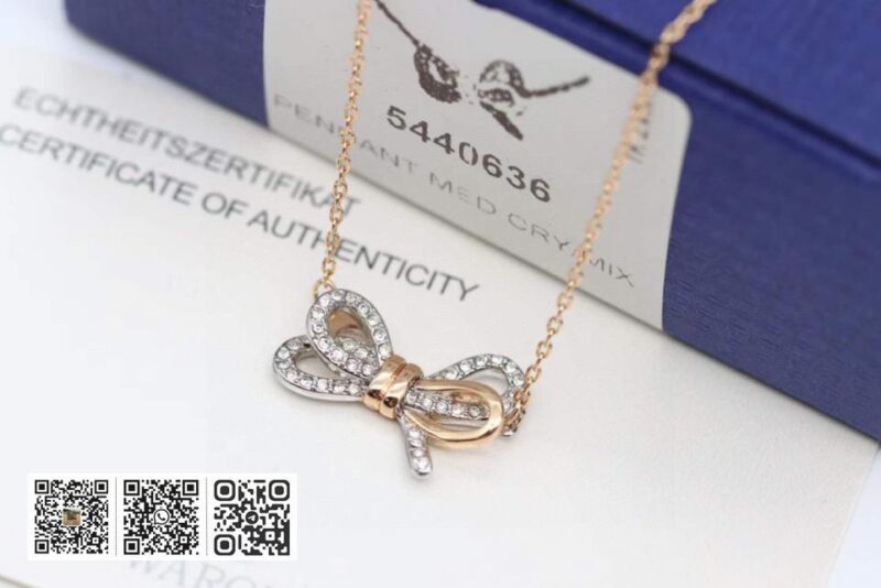Swarovski 蝴蝶结项链 - Image 4