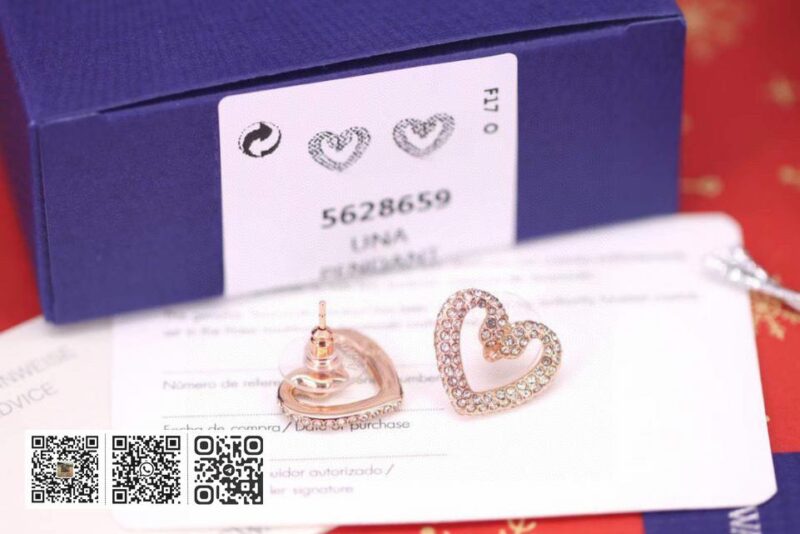 swarovski 天鹅耳钉 - Image 4