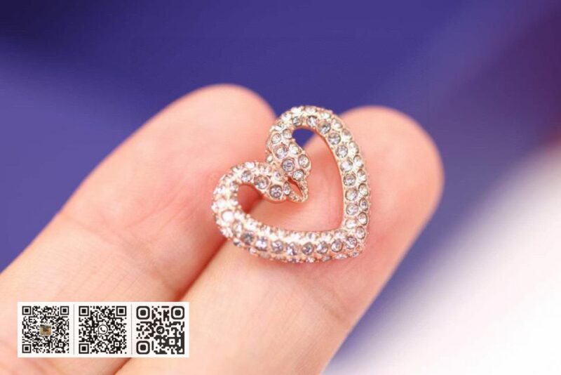 swarovski 天鹅耳钉 - Image 6