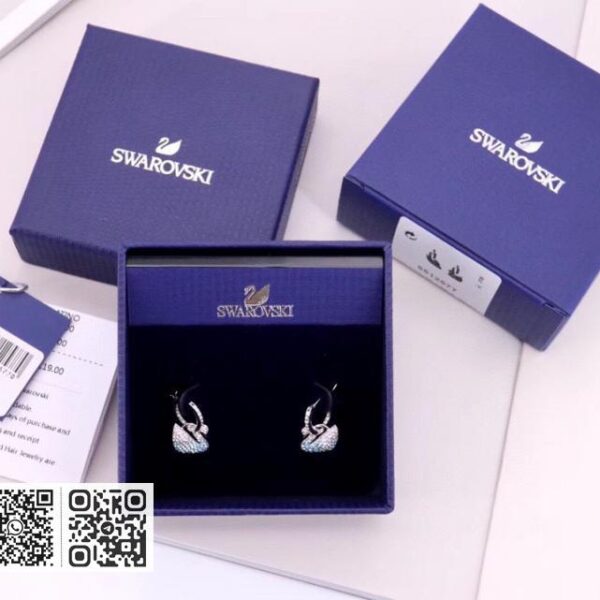 Swarovski 蓝天鹅两戴耳环
