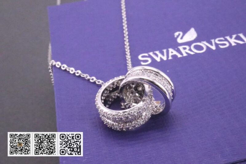 Swarovski 锁骨项链