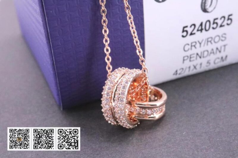 Swarovski 双环扣锁骨项链 - Image 5