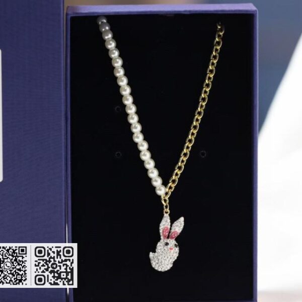 swarovski 生肖珍珠项链