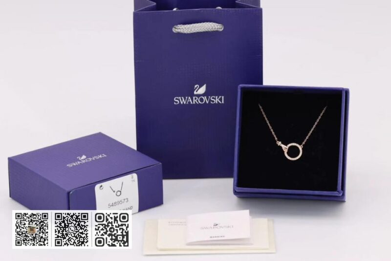 Swarovski 锁骨项链