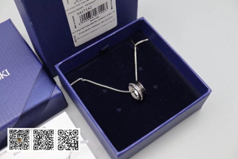 Swarovski 圆形项链