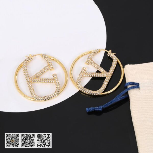 Valentino专柜耳环